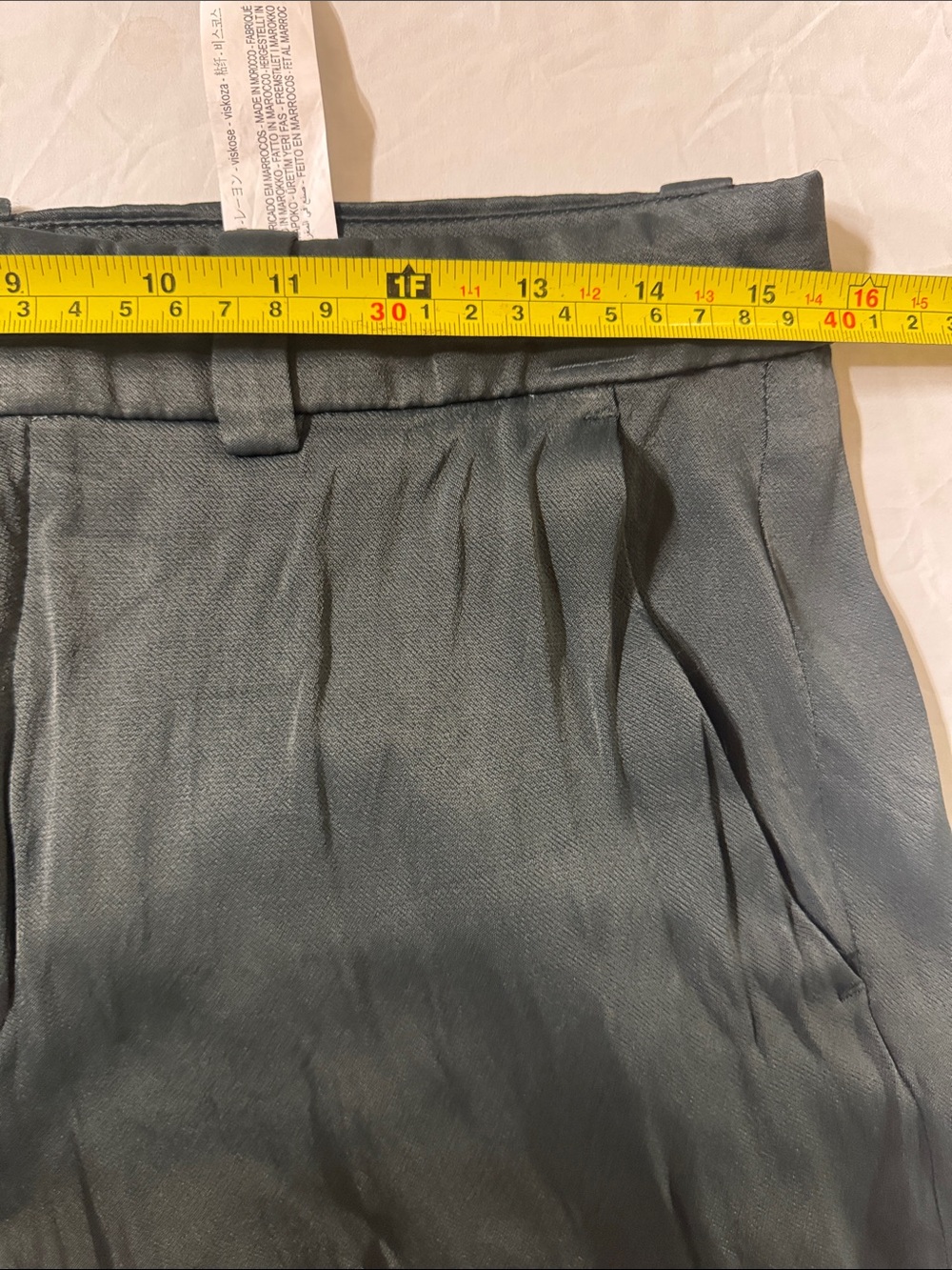 Zara pants and button front satin blouse smooth in Slate grey - Picture 4 of 16